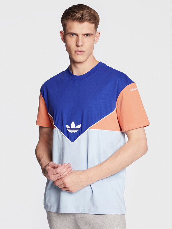 adidas Adicolor Seasonal Archive T Shirt IB3143 Regular Fit Modivo.ua