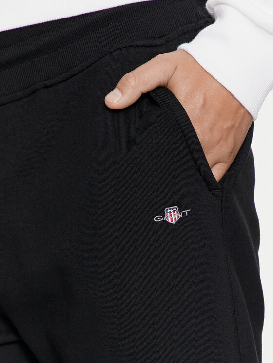 Gant Gant Pantaloni scurți sport Shield 2009027 Negru Regular Fit