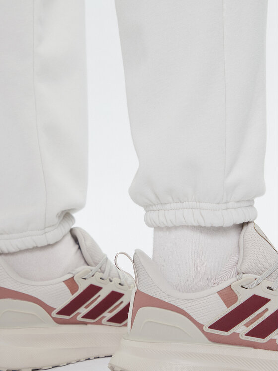 Under Armour Under Armour Долнище анцуг Ua Icon 6003676 Екрю Loose Fit
