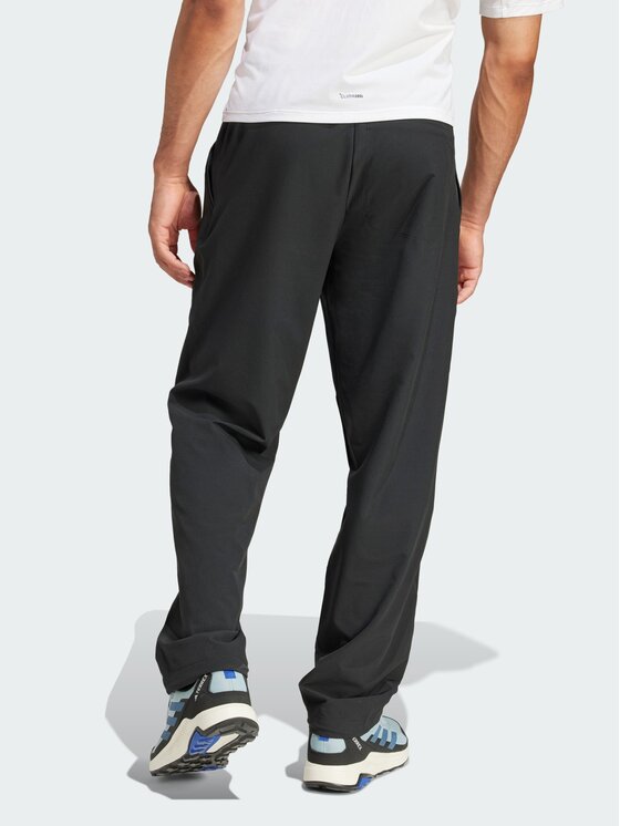 adidas adidas Spodnie outdoor 139731 Czarny Regular Fit