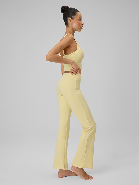 4F 4F Spodnie dresowe YOGA Żółty Regular Fit