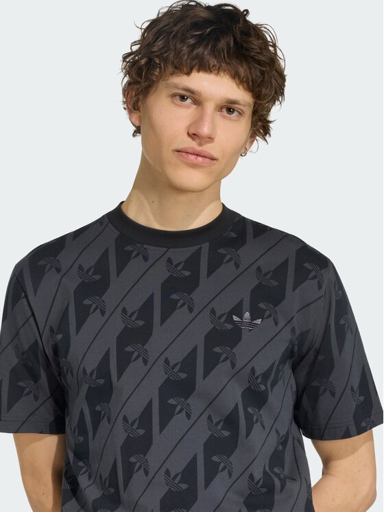 adidas adidas T-Shirt 164802 Czarny Regular Fit