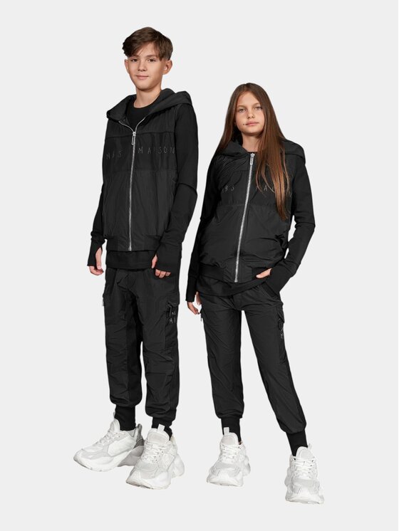 MADE BY SOCIETY MADE BY SOCIETY Spodnie materiałowe CARGO - P37573 Czarny Basic Fit