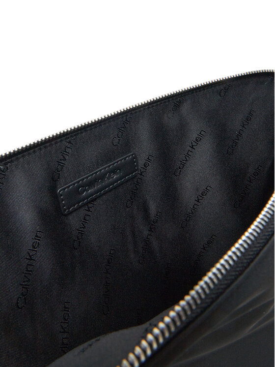 Calvin Klein Calvin Klein Pouzdro Na Notebook Business Tech Laptop Sleeve K50K512937 Černá