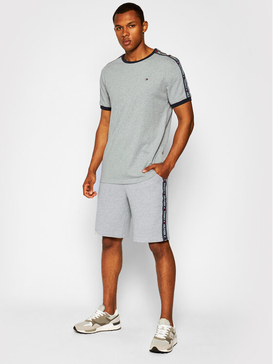 Tommy Hilfiger Tommy Hilfiger Spordišortsid Short Hwk UM0UM00707 Hall Regular Fit