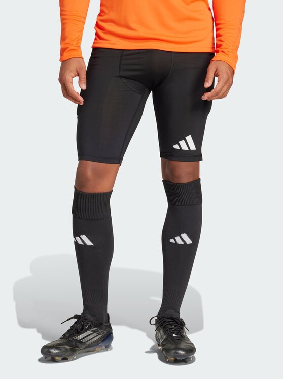 adidas adidas Szorty sportowe Squadra 25 Czarny Fitted Fit