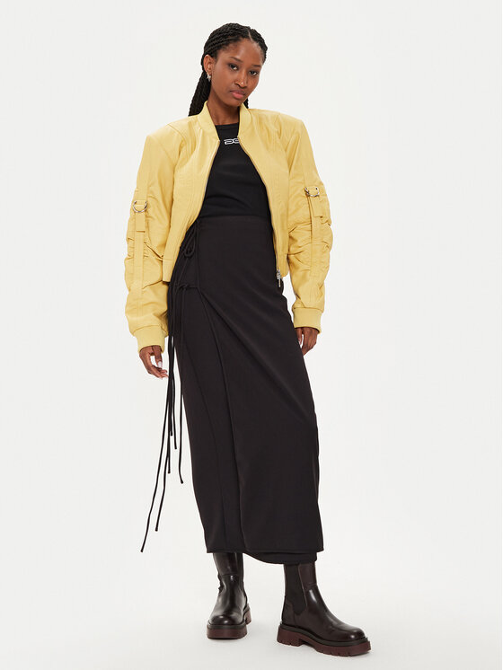 Gestuz Gestuz Midi krilo 10908273 Črna Regular Fit