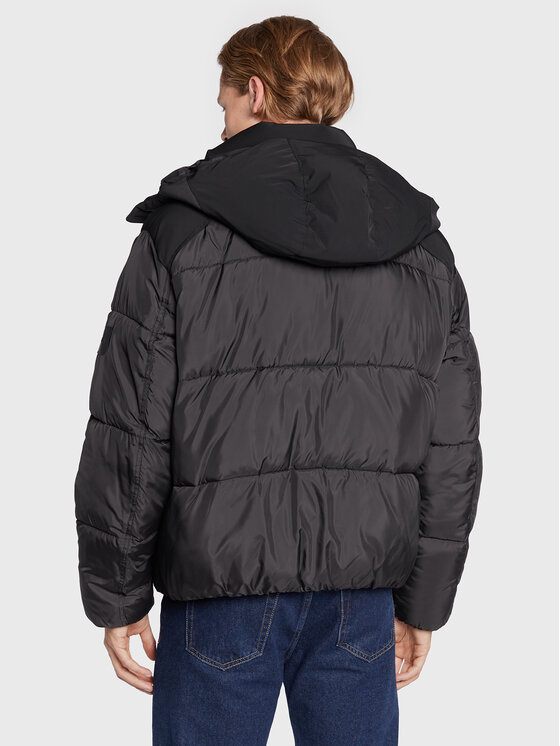 Calvin Klein Calvin Klein Kurtka zimowa Mix Media Quilt K10K110329 Czarny Regular Fit
