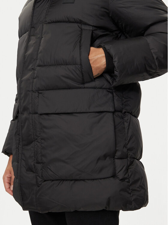Calvin Klein Calvin Klein Vatovaná bunda K10K113465 Černá Regular Fit