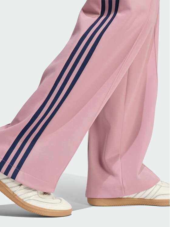adidas adidas Spodnie dresowe 159126 Fioletowy Regular Fit