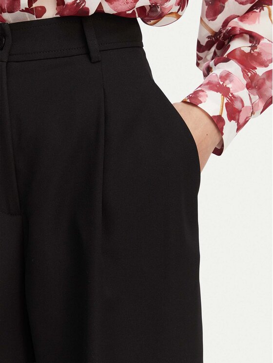 ACCESS FASHION ACCESS FASHION Bermudy 63-5115-183 Czarny Relaxed Fit