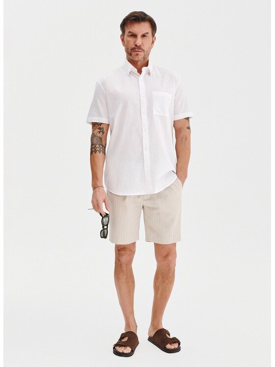 Pako Lorente Pako Lorente Szorty materiałowe P25SF-WS-003 Beżowy Classic Fit