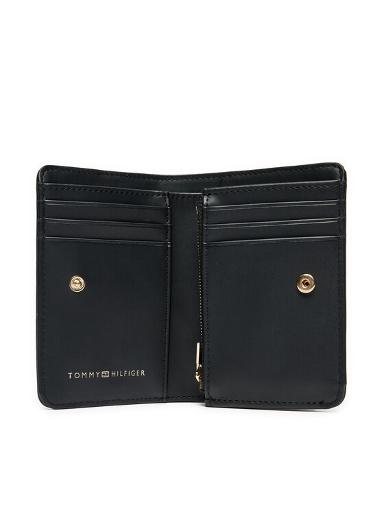 Tommy hilfiger small wallet for ladies on sale