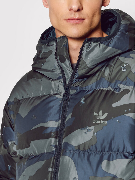 adidas adidas Pehelykabát Camo H13566 Zöld Regular Fit