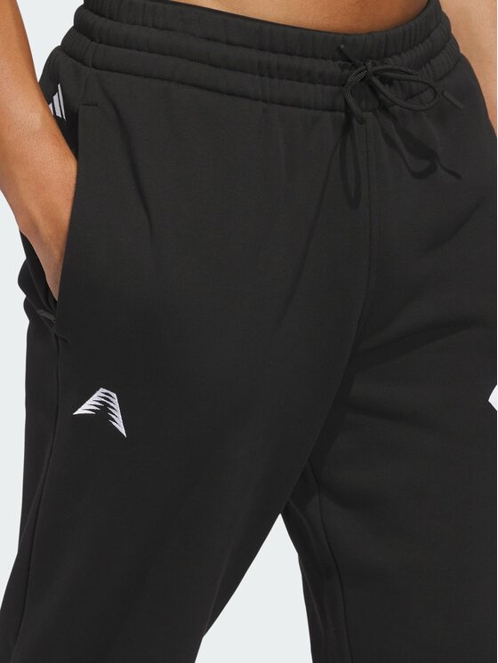 adidas adidas Spodnie materiałowe 139373 Czarny Loose Fit
