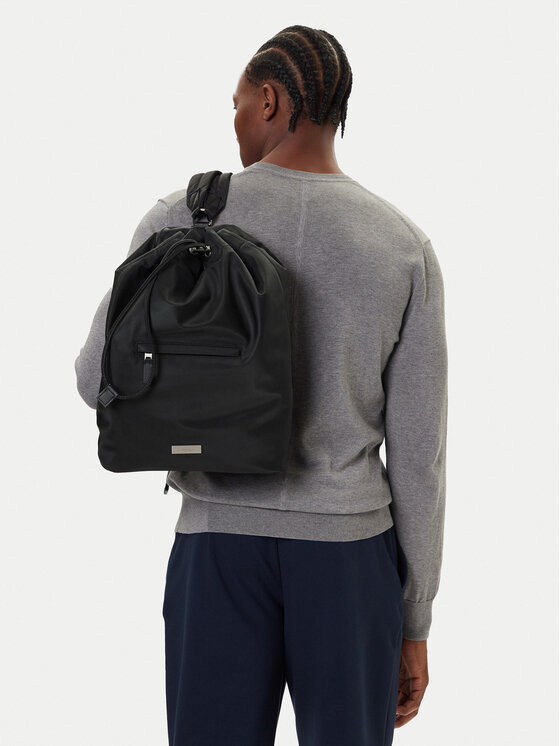 Calvin Klein Calvin Klein Ruksak Sleek Drawstring Sling LV04D3145G Čierna