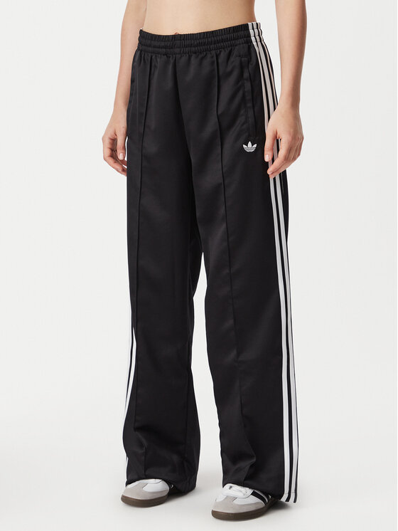 adidas Pantaloni trening Satin Sst KS9372 Negru Loose Fit