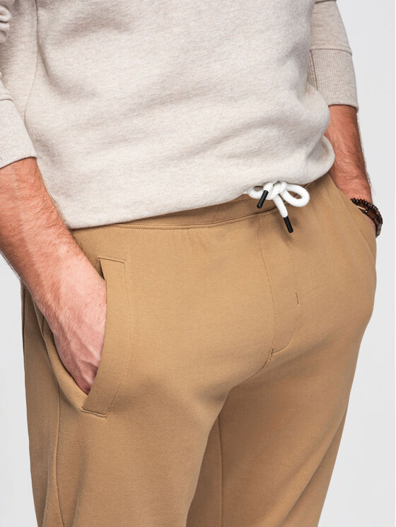 Ombre Ombre Spodnie dresowe OM-PABS-0304 Brązowy Slim Fit