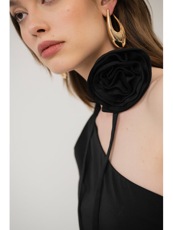 ROSE AVENUE ROSE AVENUE Sukienka wieczorowa LAUREN Czarny Slim Fit