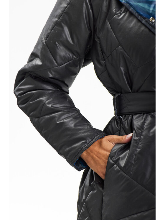Awama Awama Kurtka damska A686 Czarny Basic Fit