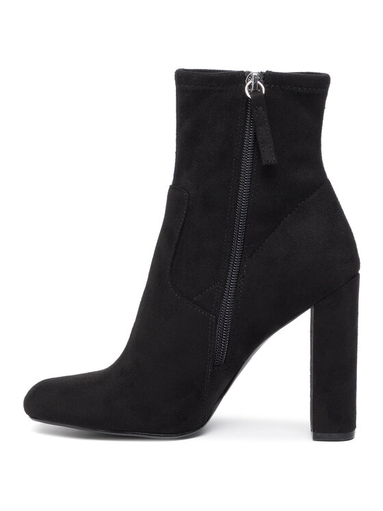Steve Madden Steve Madden Škornji Editt Ankle Boot SM11000225-04001-001 Črna