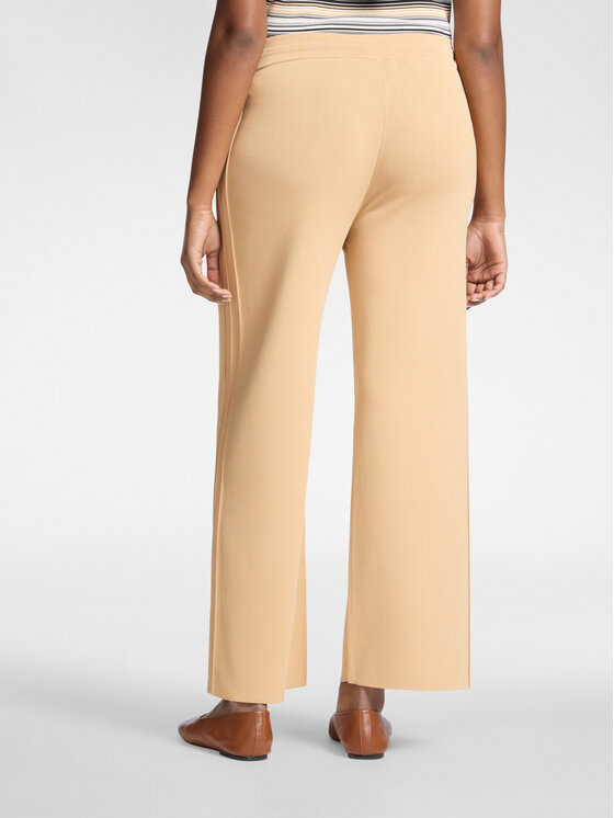 Elena Mirò Elena Mirò Pantaloni di tessuto P624Z000151N012 Crema Regular Fit