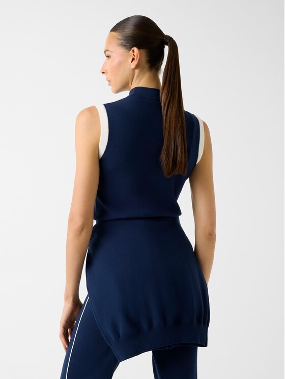 Guess Guess Pulover 181078 Modra Classic Fit