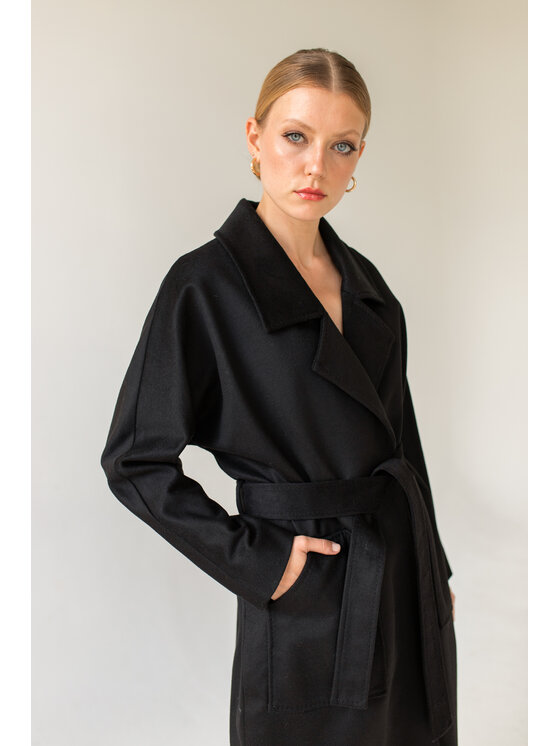 Entelier Entelier Płaszcz zimowy oversize Czarny Comfortable Fit