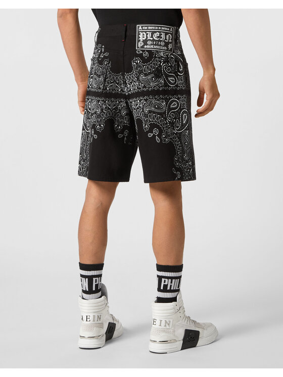 PHILIPP PLEIN PHILIPP PLEIN Džínové šortky 4395 Černá Regular Fit