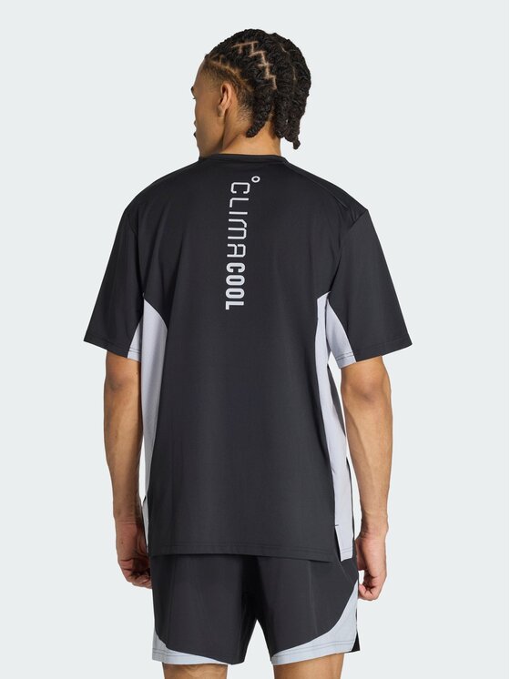 adidas adidas Koszulka techniczna Tech Apparel Colorblock T-Shirt KX7094 Czarny Regular Fit
