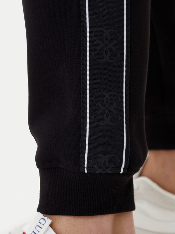 Guess Guess Jogginghose Mickey Z2YB09 KB3P2 Schwarz Regular Fit