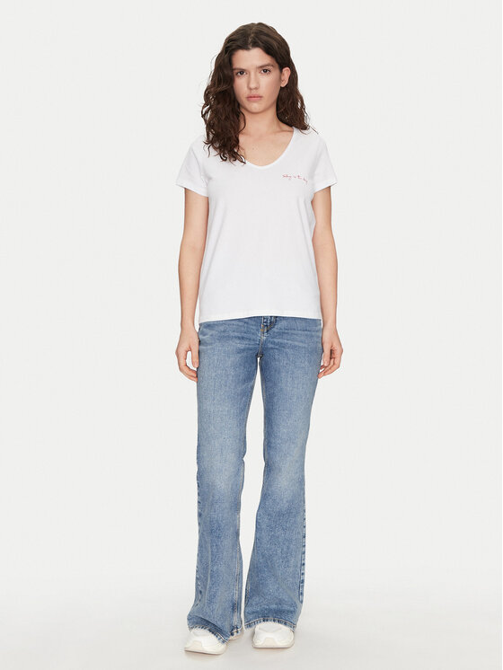 Pieces Pieces T-Shirt Silly 17156926 Biały Regular Fit