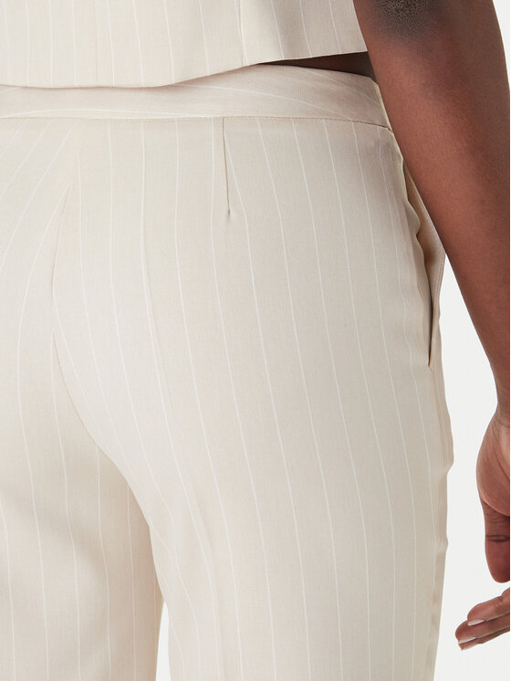 Artigli Artigli Pantaloni din material ACPA004631 Bej Regular Fit