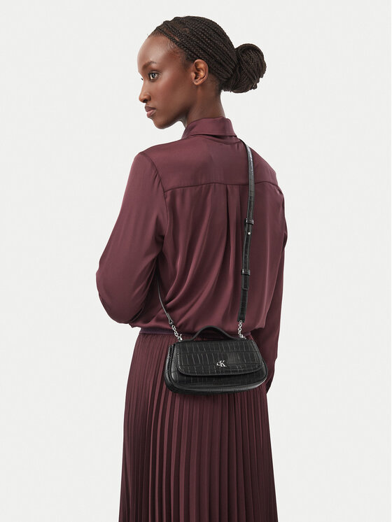 Calvin Klein Дамска чанта Ck Croc Top Handle Bag LV04F3903G Черен