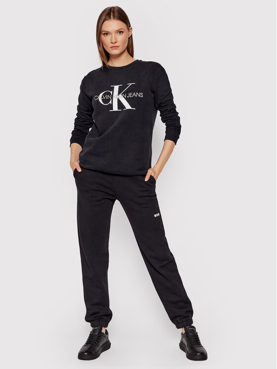 Calvin klein jeans store core monogram logo