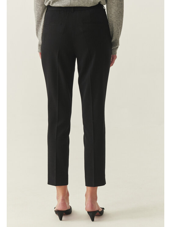 TATUUM TATUUM Spodnie materiałowe KOLIA Czarny Skinny Fit