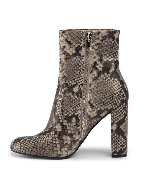Steve Madden Steve Madden Aulinukai Editor Ankle Boot SM11000088-03001-236 Juoda