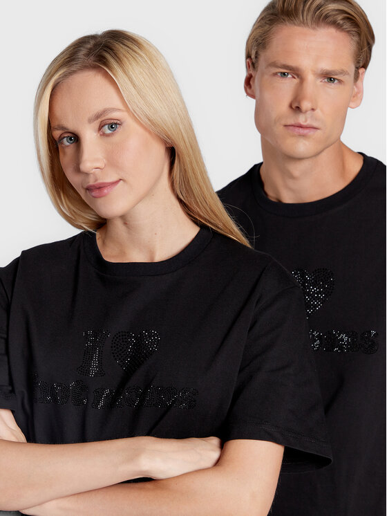2005 2005 Tričko Unisex Hot Moms Čierna Relaxed Fit