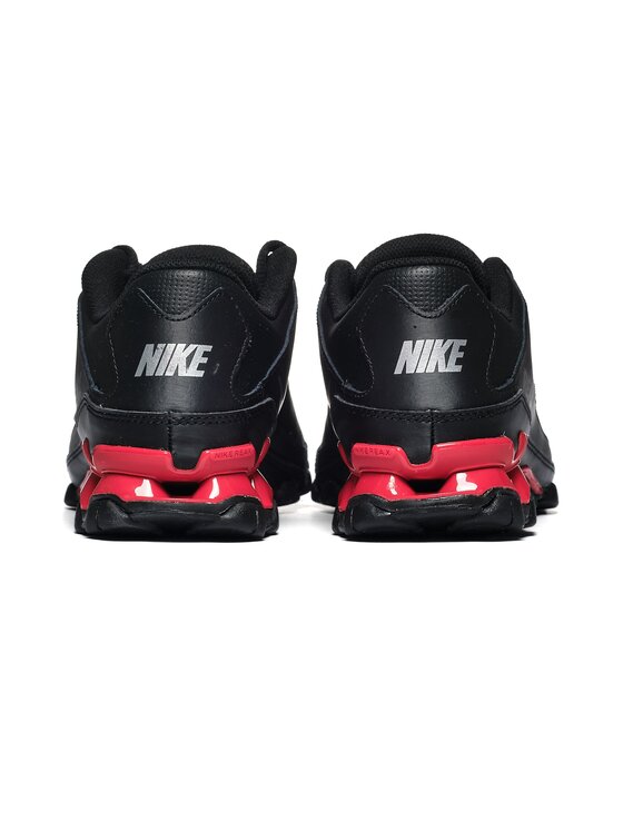 Nike Nike Sneakersy M REAX 8 TR MESH Czarny