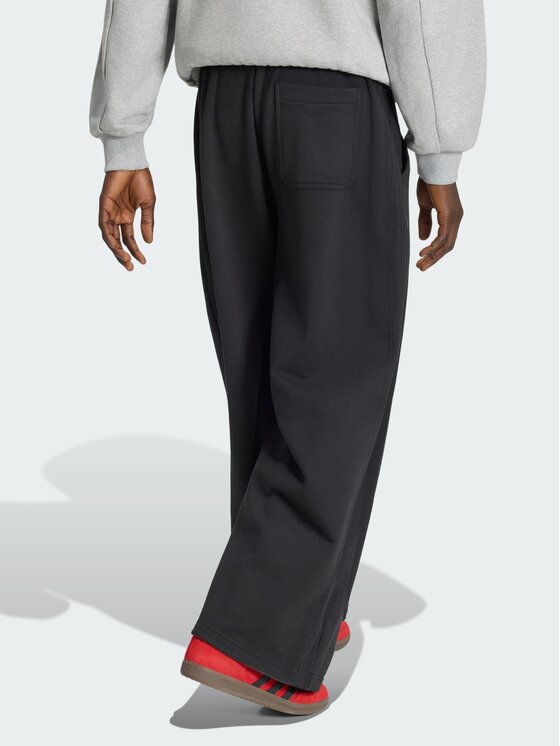 adidas adidas Spodnie materiałowe 168934 Czarny Loose Fit