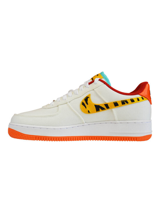 Nike Nike Buty halowe Air Force 1 '07 Low Year Of The Tiger Kremowy