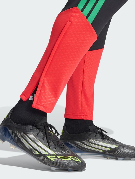 adidas adidas Spodnie dresowe 165019 Czarny Slim Fit