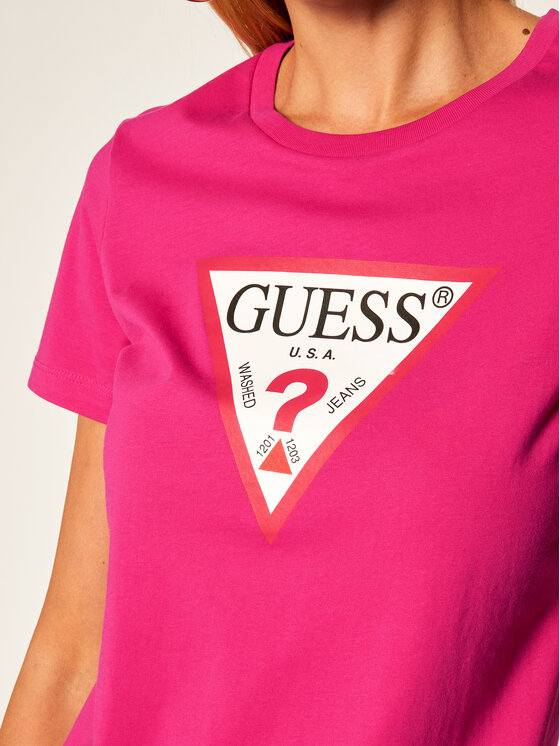 Guess T Shirt Triangle Logo W0YI57 K8HM0 R owy Regular Fit