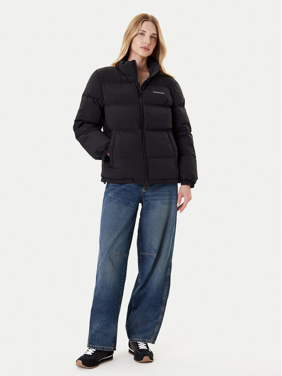 Guess Jeans Guess Jeans Зимно яке W4BL21 WGII2 Черен Regular Fit