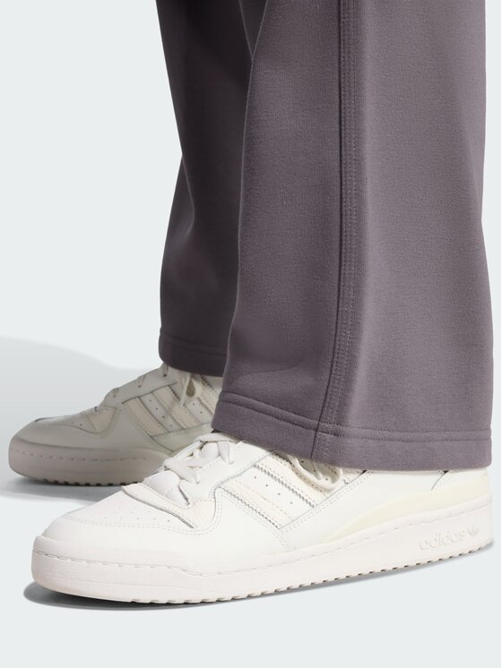 adidas adidas Spodnie dresowe 150893 Szary ciemny Loose Fit