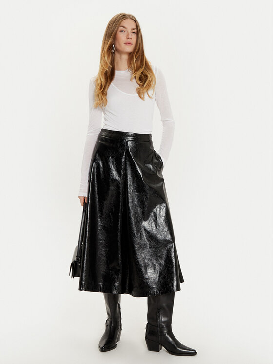 Sisley Sisley Tehisnahast seelik 4XAUL002E Must Regular Fit