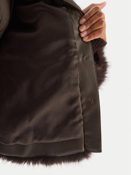 Patrizia Pepe Patrizia Pepe Γούνα 2O0174 E077 Καφέ Regular Fit