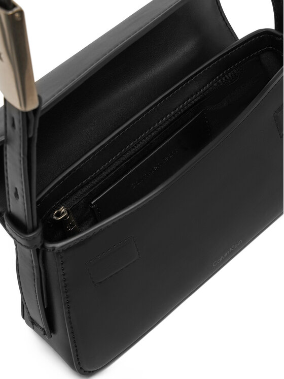 Calvin Klein Jeans Calvin Klein Jeans Käekott Belted Small Shoulder Bag LV04K3110G Must