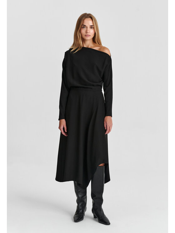 TATUUM TATUUM Sukienka codzienna LILA Czarny Regular Fit