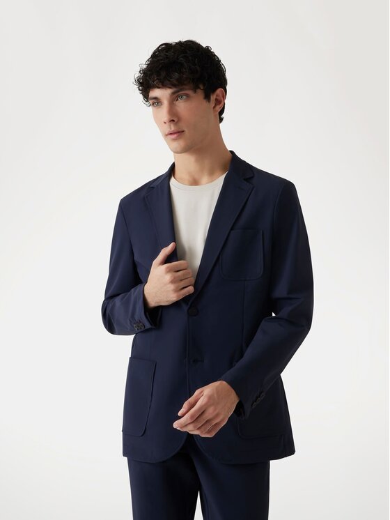 Guess Guess Sako 170931 Modrá Classic Fit